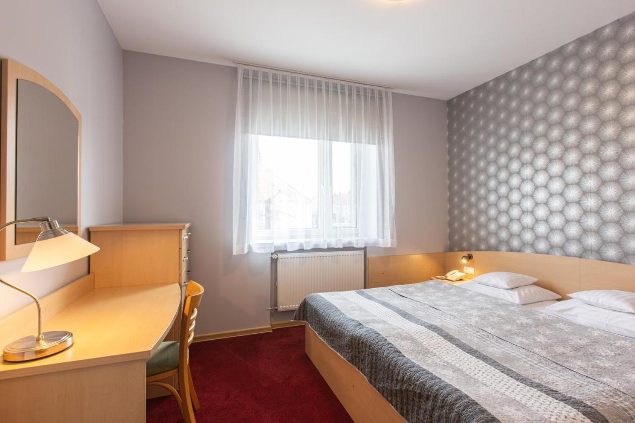 Hotel Labedy Γκλίβιτσε Εξωτερικό φωτογραφία